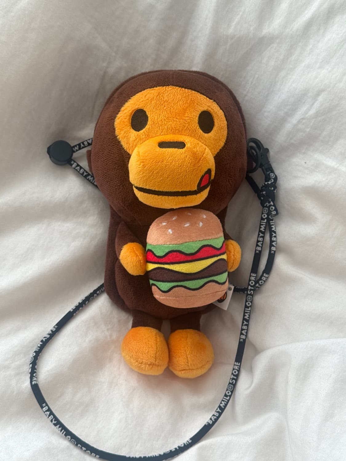베이프 베이비마일로 햄부기백 상품이미지1