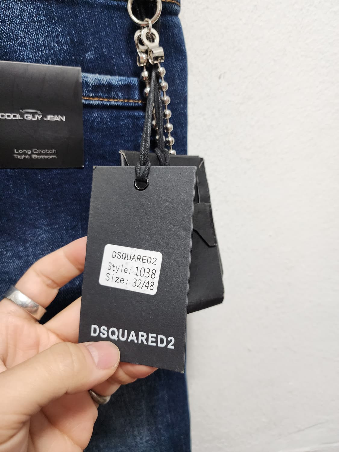 (새상품) Dsquared2 체인디테일 데미지 데님 상품이미지6