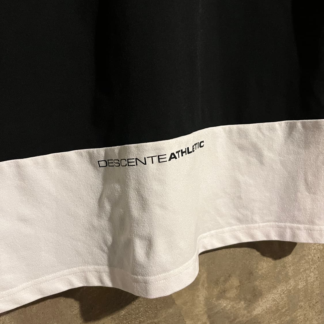 데상트 반팔카라티 상품이미지5