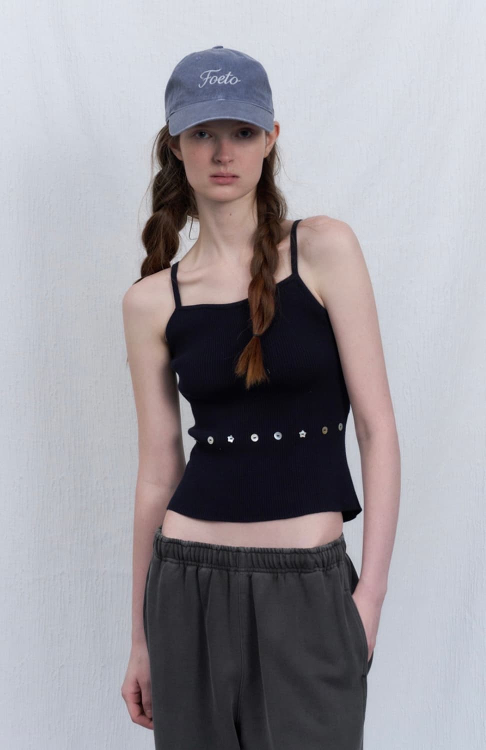 (새상품) 포에토 foeto celestial back slit knit 상품이미지1
