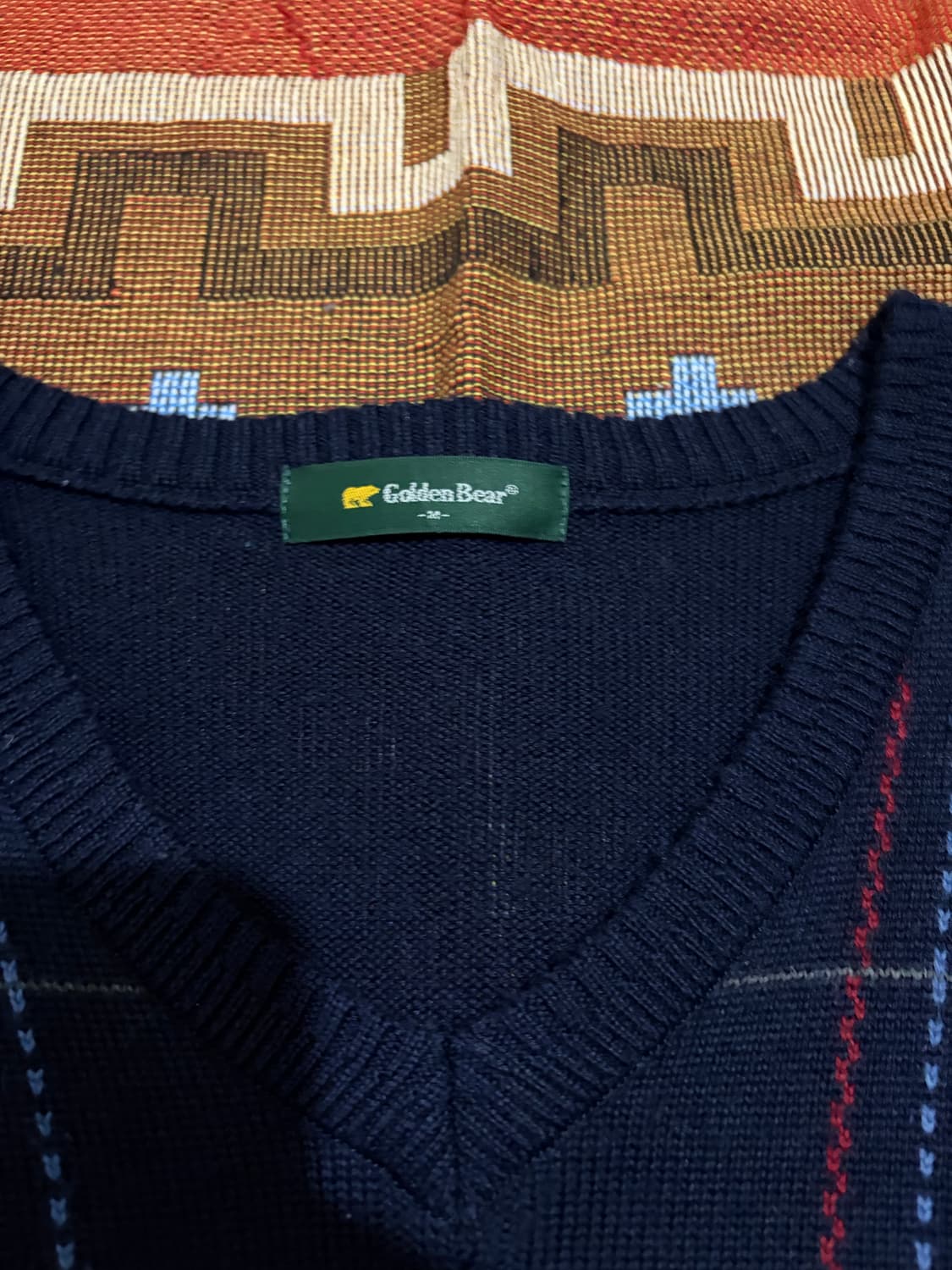 M) 골든베어 브이넥 니트 상품이미지2