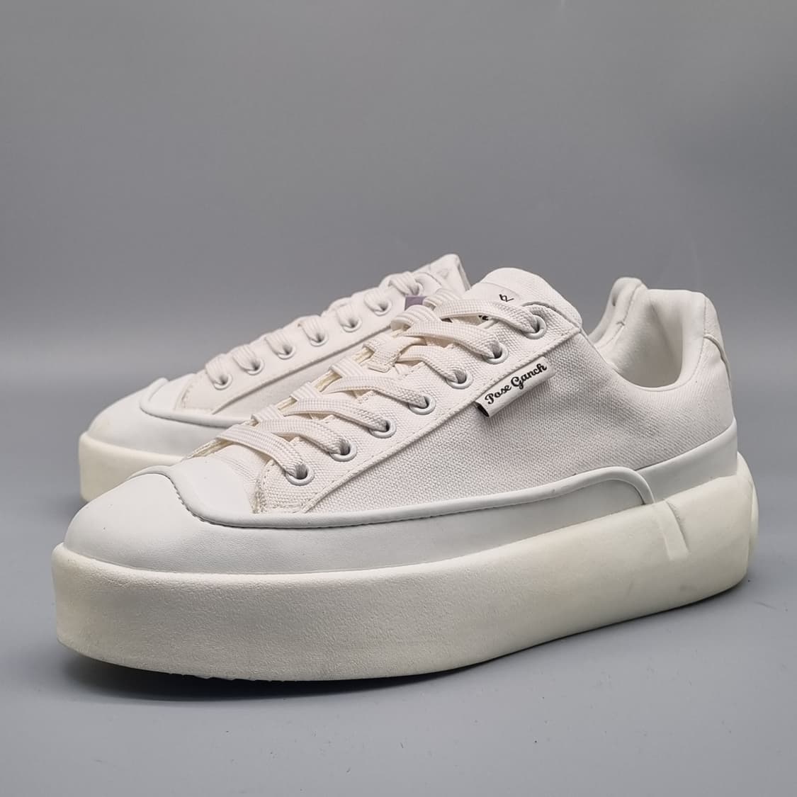 새상품 포즈간츠 남성스니커즈260  상품이미지1