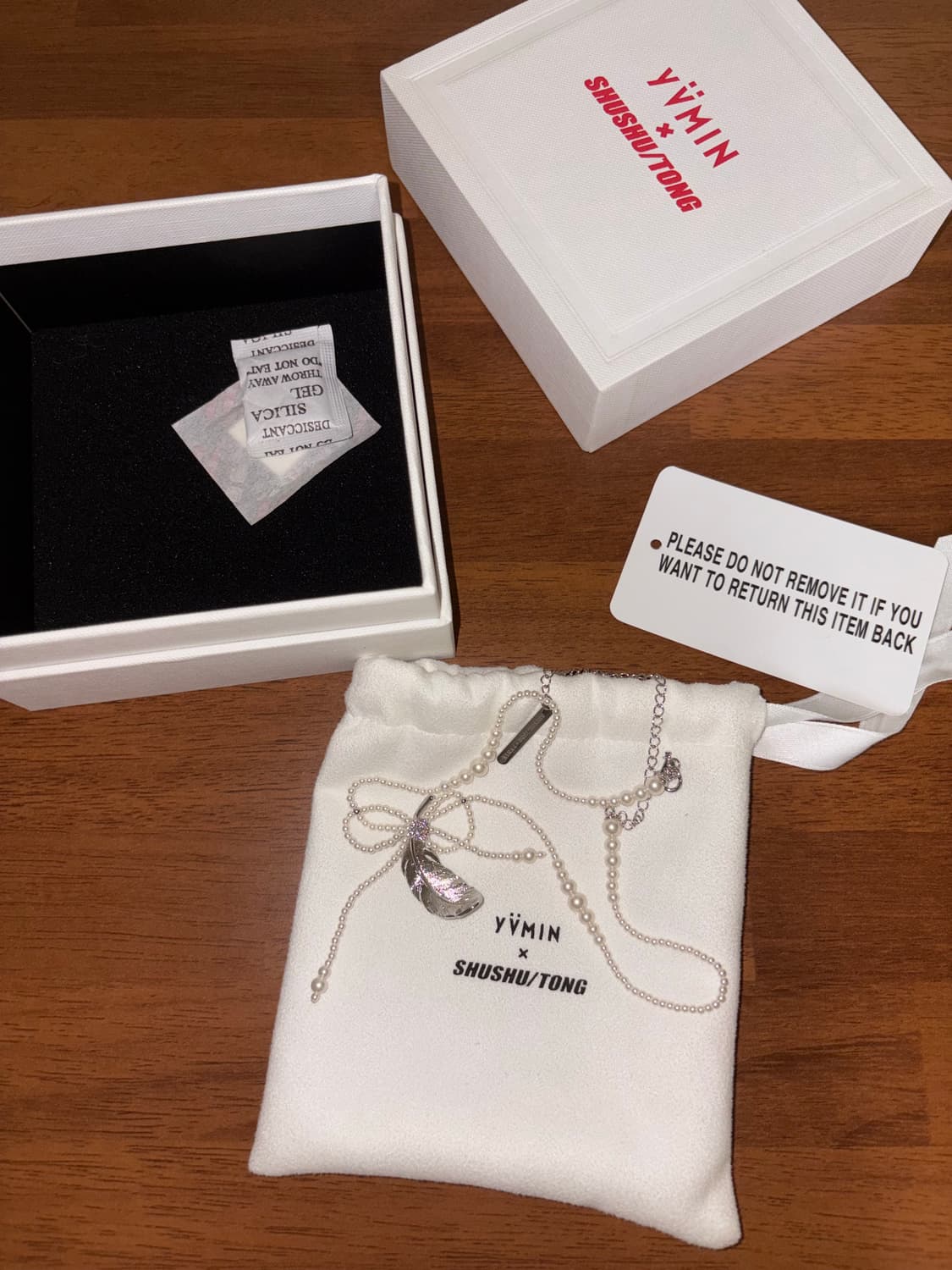 Shushutong 슈슈통 x 위민 콜라보 태슬 페더 목걸이 네크리스 상품이미지2