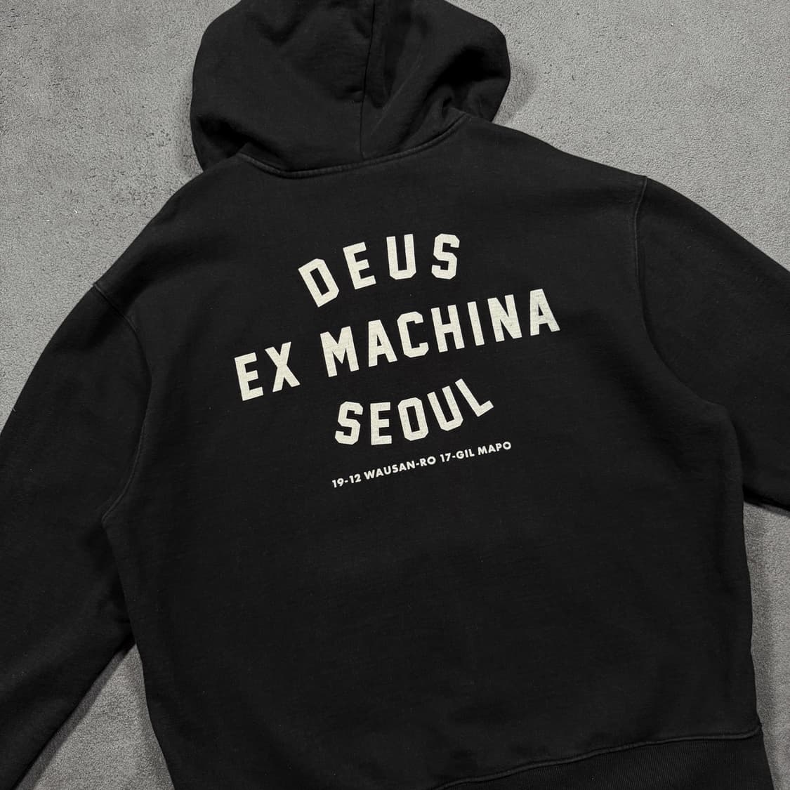 데우스 엑스 마키나 투웨이 컬리지 후드집업 자켓 상품이미지1