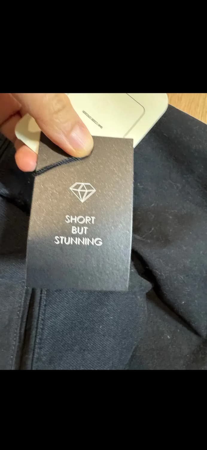 새상품 한연아 쇼트벗스터닝 버튼 블랙데님 상품이미지7