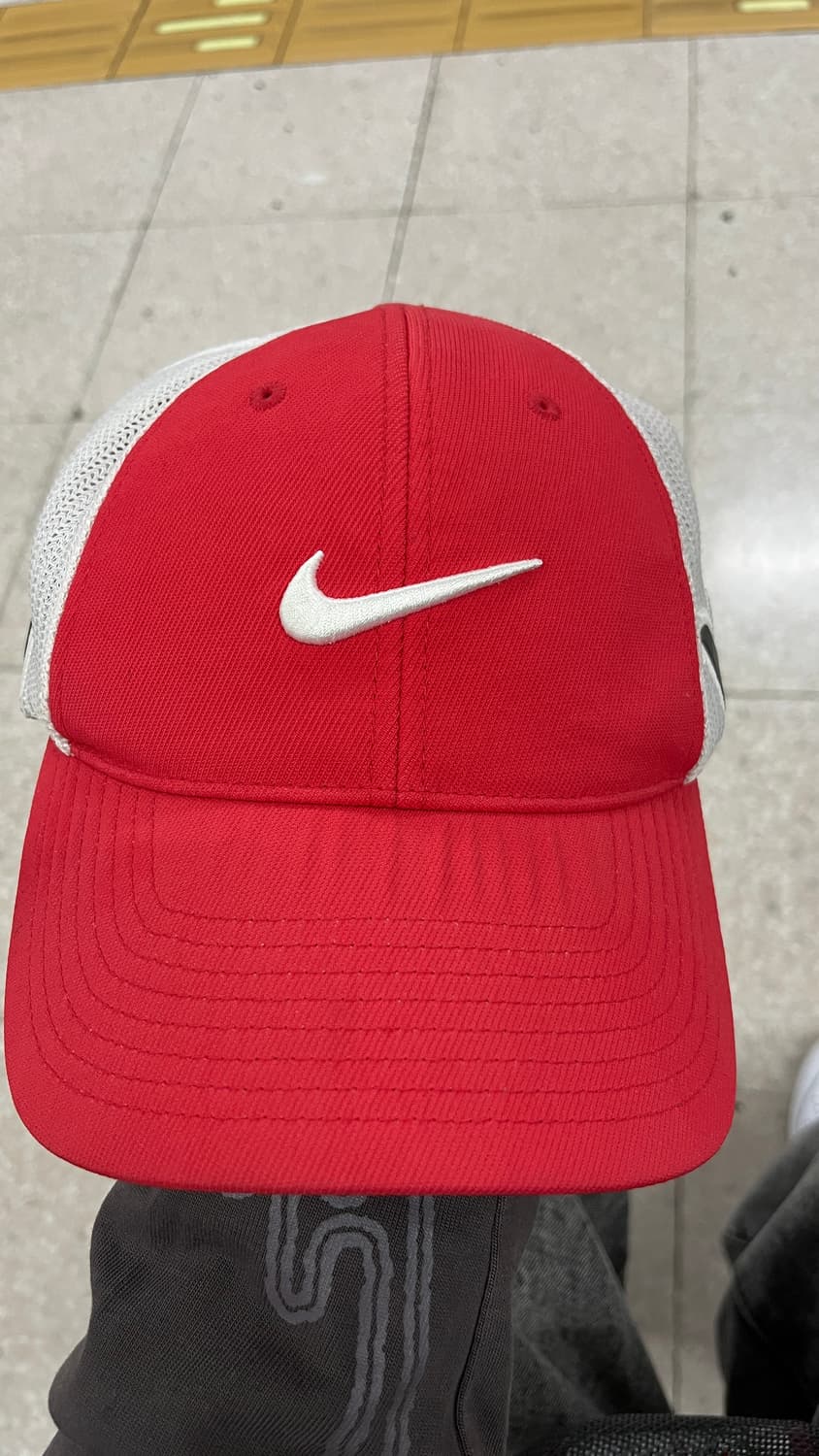 나이키 메쉬 볼캡 판매합니다 상품이미지1