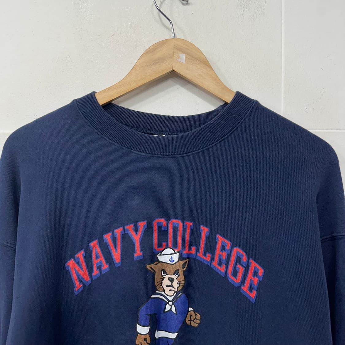 아웃스탠딩 스웻셔츠 상품이미지2