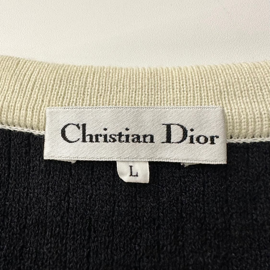 크리스찬 디올 1990‘s  블랙 배색 브이넥 가디건 상품이미지5