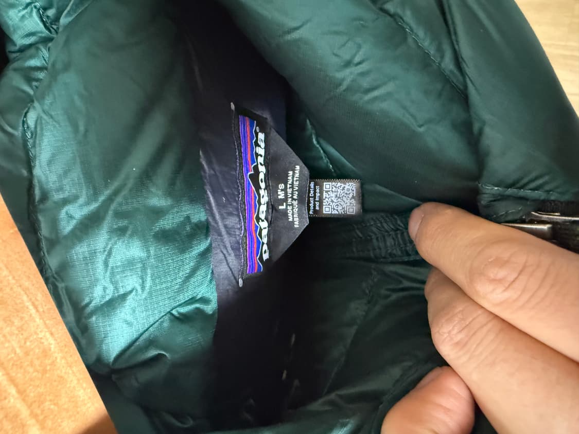 파타고니아 피츠로이 다운 그린 L 팝니다 상품이미지3