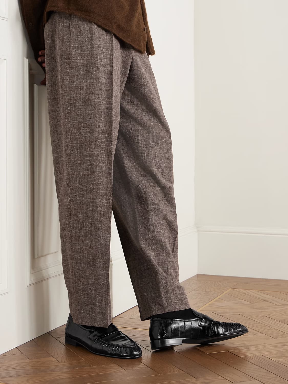 [41,43] 더 로우 일스킨 로퍼 블랙 상품이미지5