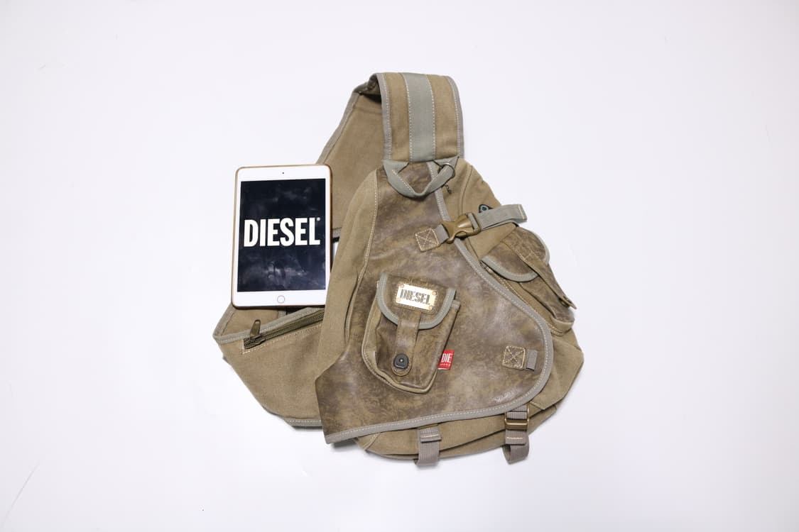diesel 디젤 슬링백 상품이미지1