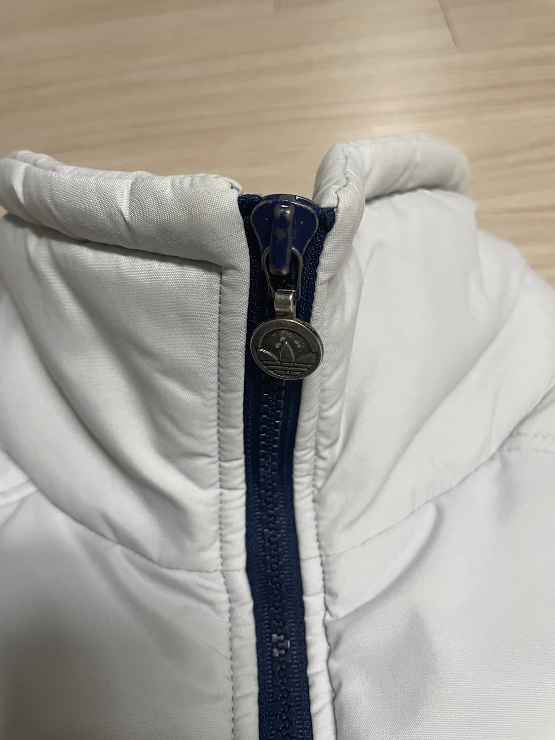 유일매물 아디다스 서독제 80s 패딩 상품이미지5