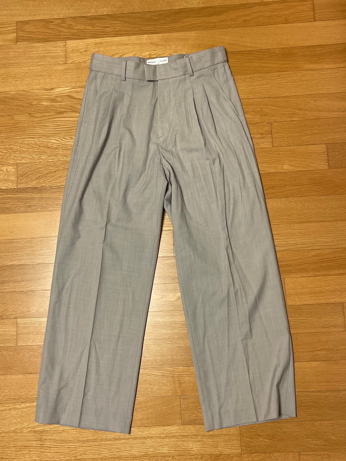 H&M 아뜰리에 그레이 투턱 울 슬랙스 상품이미지3