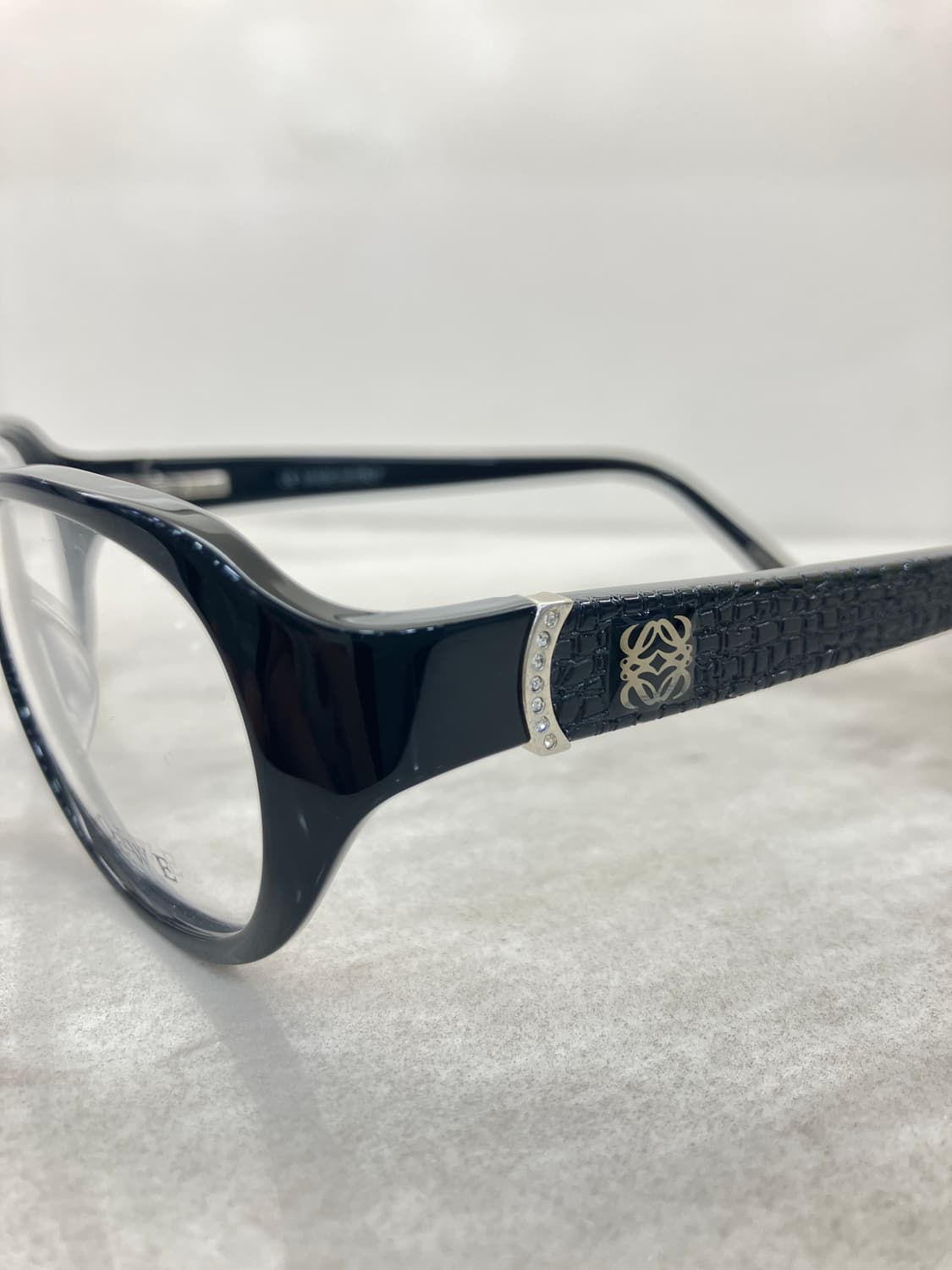 로에베 LOEWE 블랙 오벌 뿔테 안경 상품이미지9