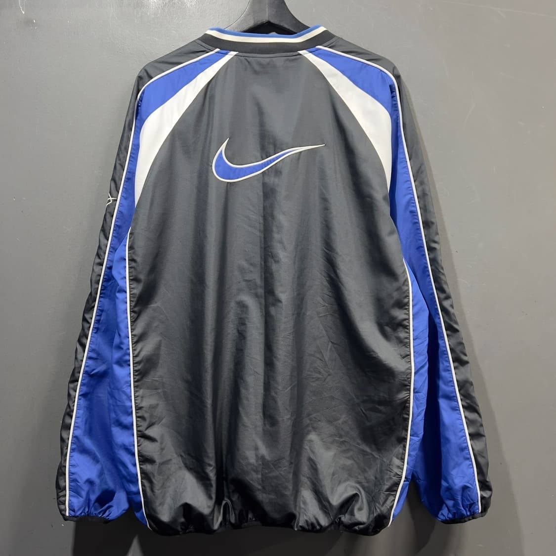 나이키 올드스쿨 빅로고 웜업 상품이미지3