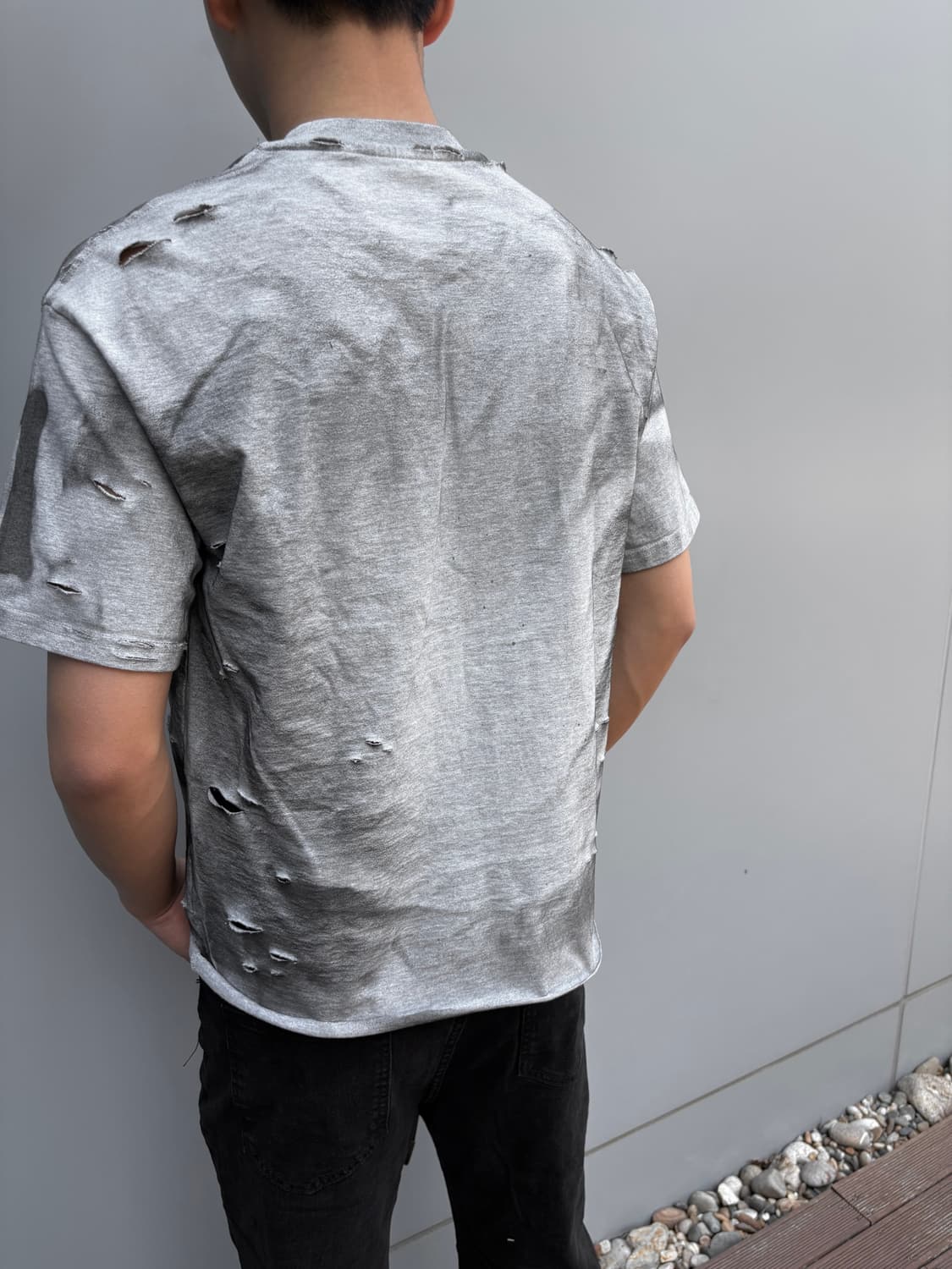 Custom graffiti skeleton distressed tee 상품이미지9