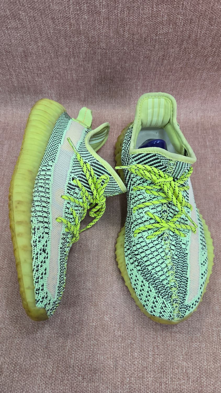 아디다스 250mm-  이지부스트 350 V2 형광색 운동화 상품이미지1