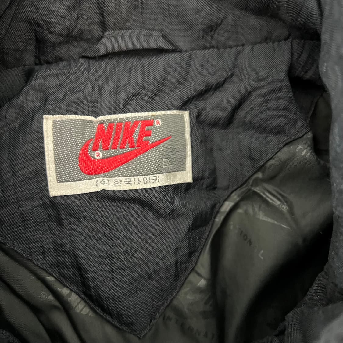 나이키 90s 삼나스포츠 나일론 봄버 누빔 바시티 자켓 상품이미지5