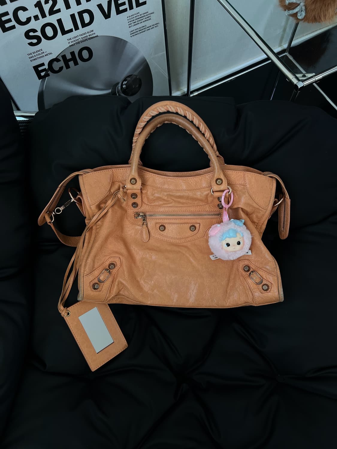 발렌시아가 모터백 상품이미지2