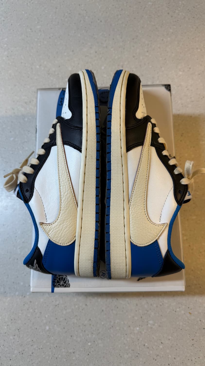 조던1 x 트래비스 스캇 x 프라그먼트 상품이미지4