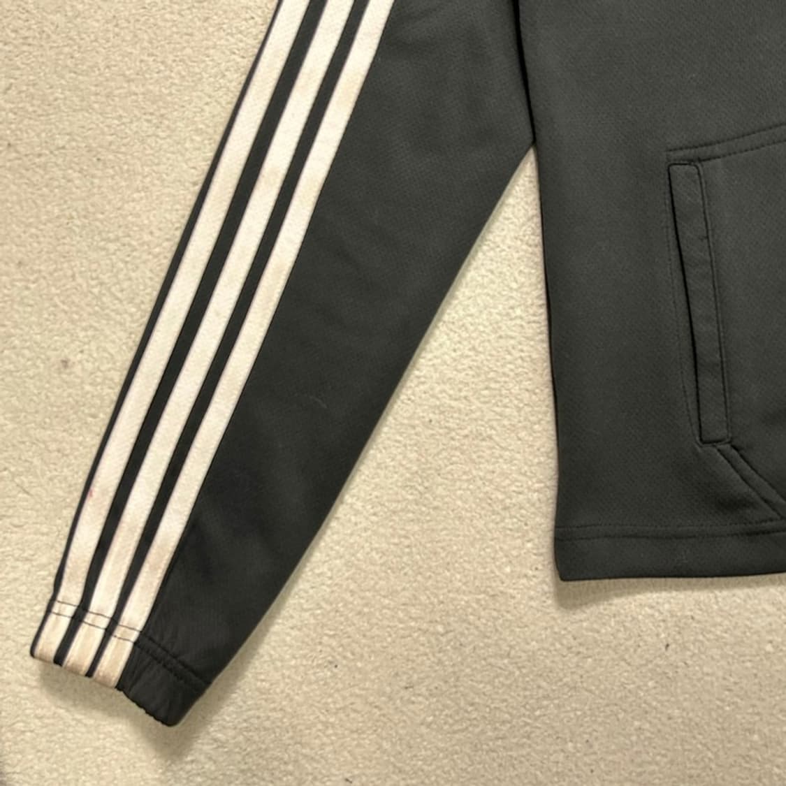 ADIDAS 에센셜 윅 후디 블랙 95 상품이미지3