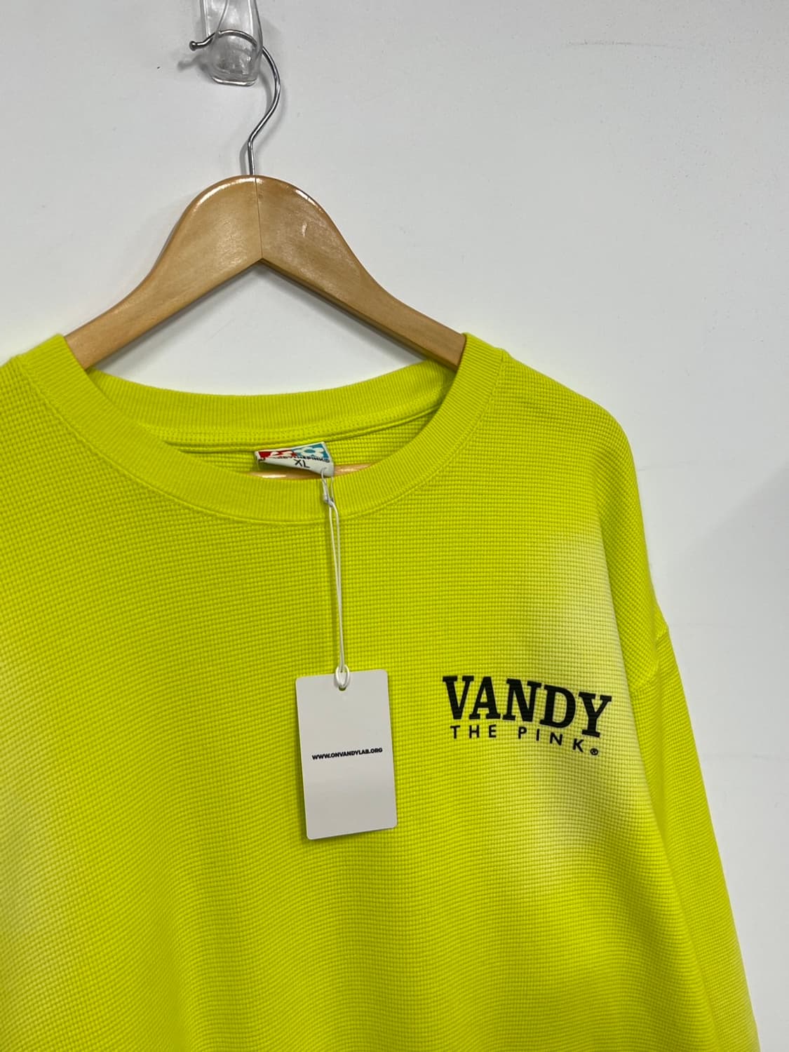 반디더핑크 헤리티지 빅로고 써멀 긴팔 티셔츠 상품이미지2