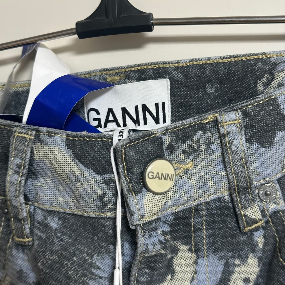 택있음) GANNI 가니 플로랄 패턴 데님 팬츠 상품이미지2