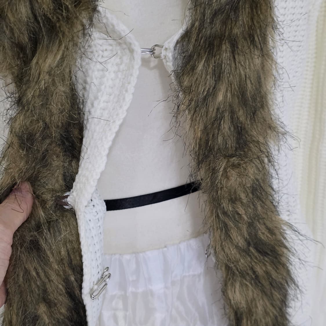 일본빈티지)오네갸루st 모리걸 대대장 모피퍼 후드롱니트가디건 상품이미지5