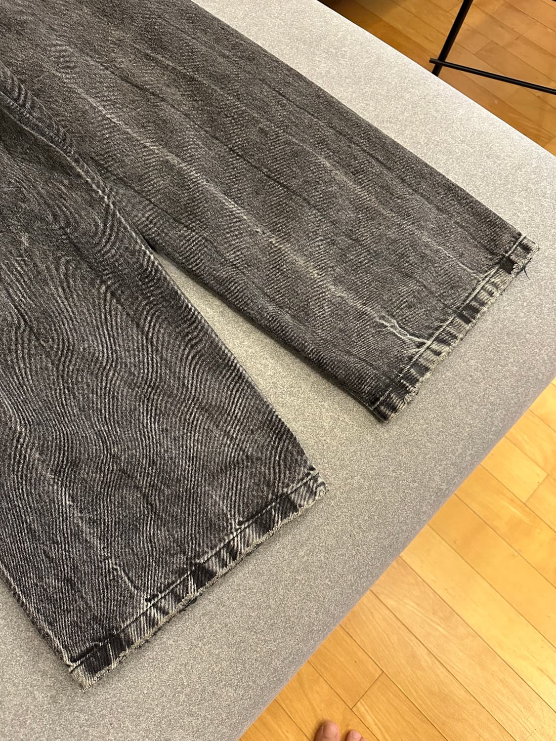 [XS] 발렌시아가 풀업데님 상품이미지3