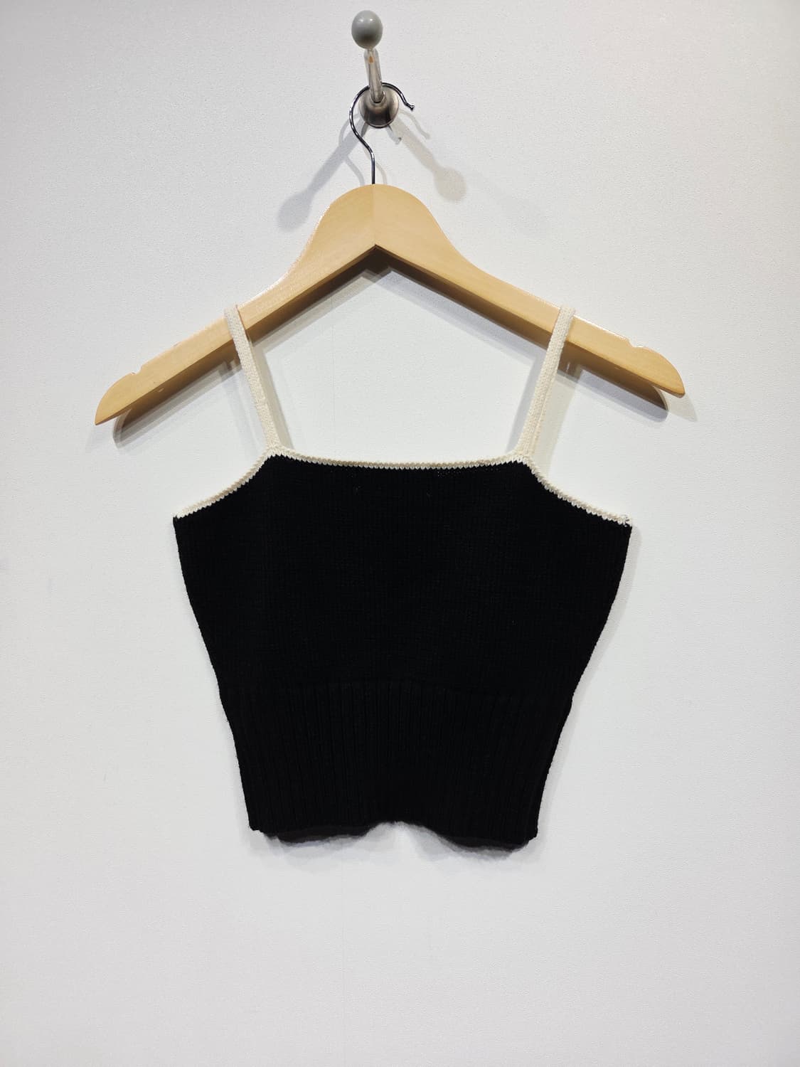 vivis type (비비스타입) 배색 리본 니트 뷔스티에 나시 상품이미지4