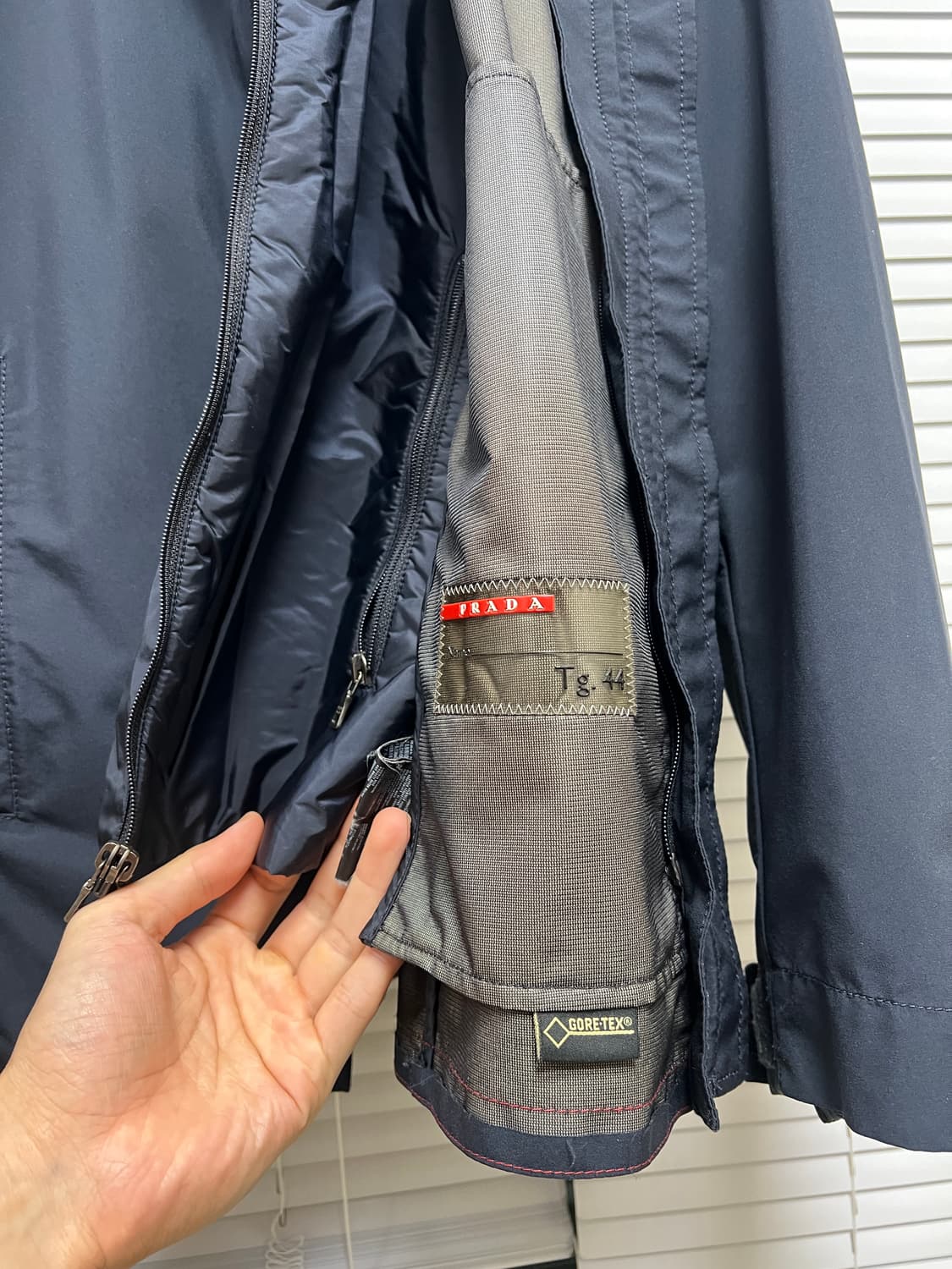 프라다 스포츠 고어텍스 자켓 44  상품이미지10