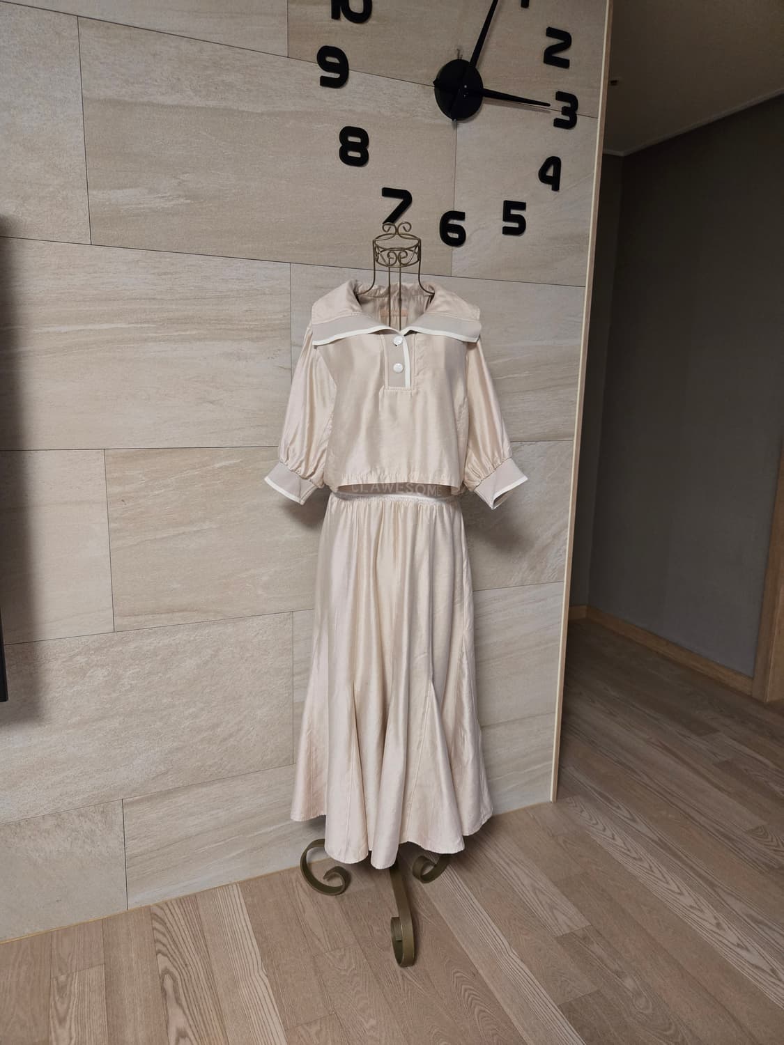 [66] 씨씨콜렉트 여성 롱 원피스 2023 상품이미지1