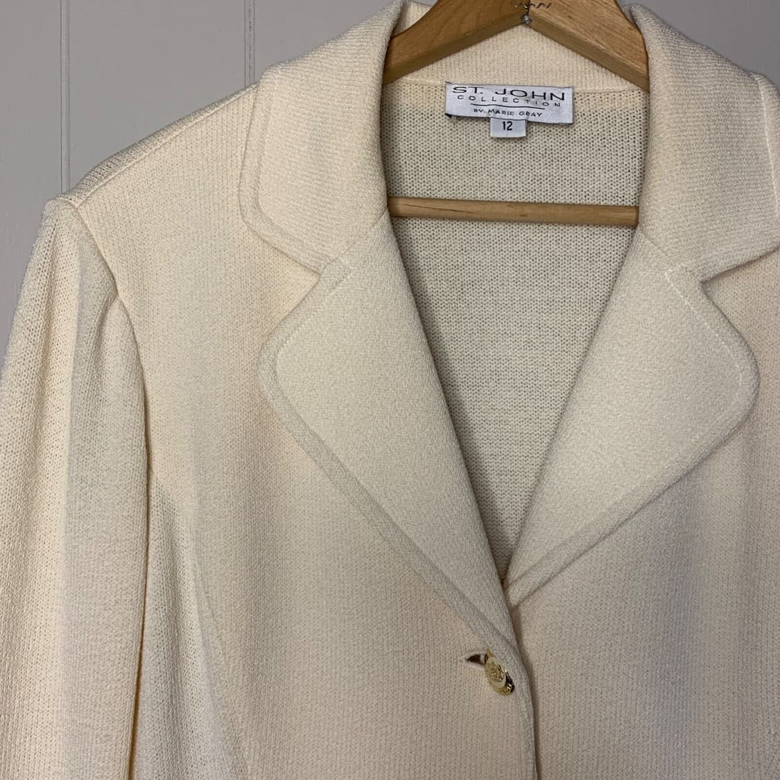 명품 ST.JOHN 센존 컬렉션라인 럭셔리 골드버튼장식 클래식 자켓 상품이미지5