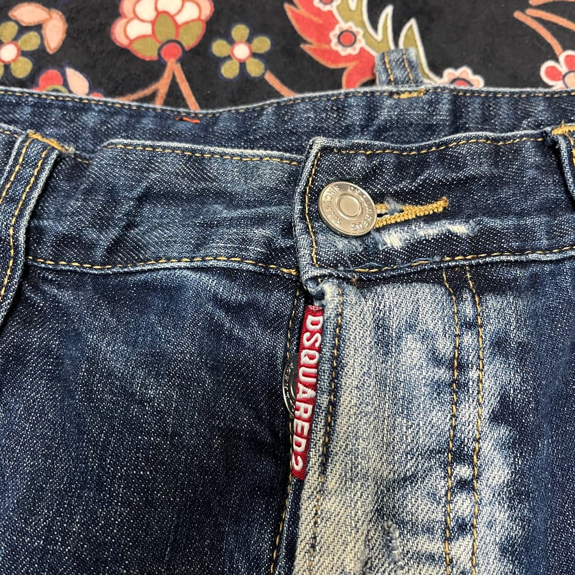 디스퀘어드2 데미지 워싱 데님 반바지 48 상품이미지5