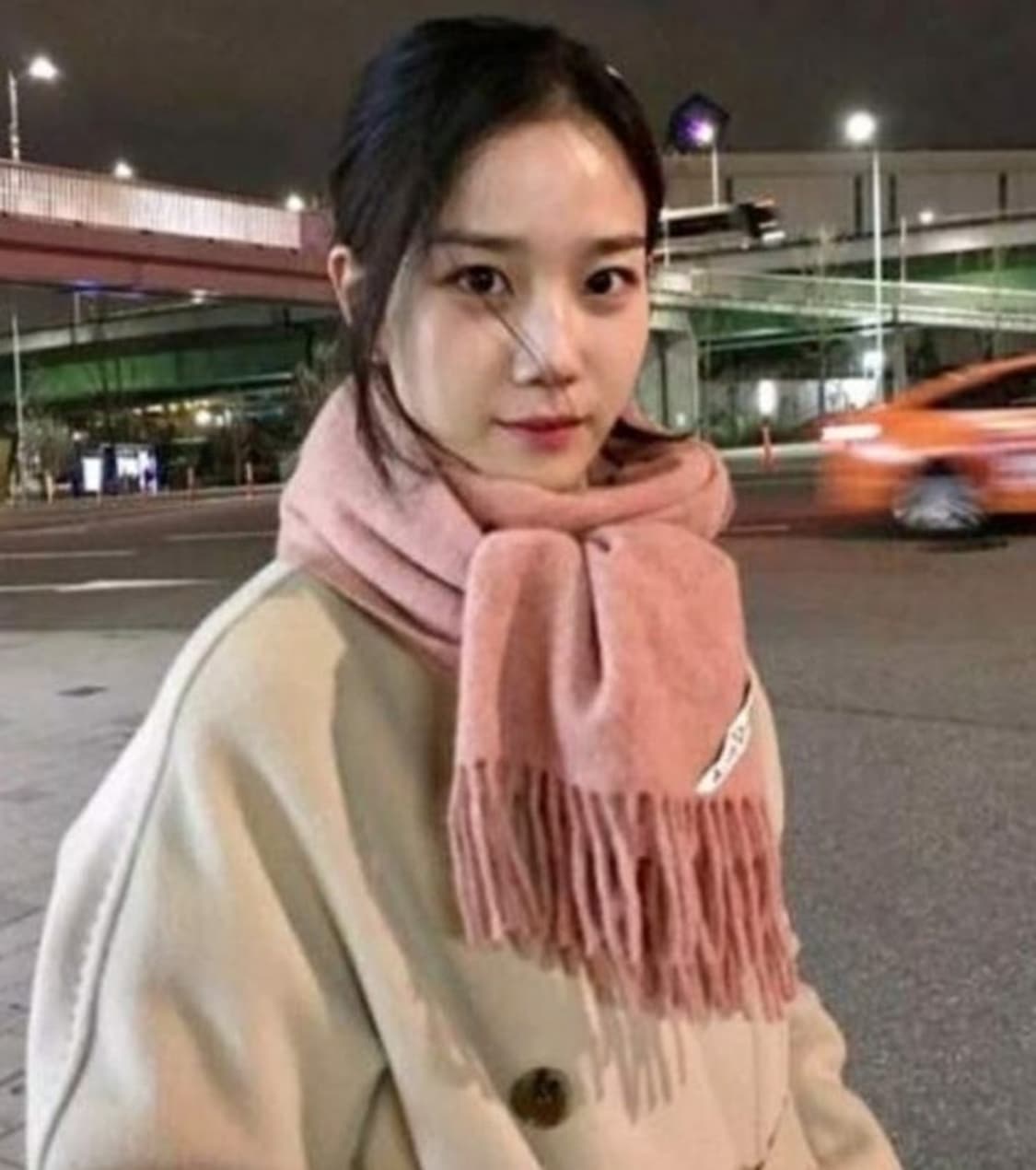 아크네 스튜디오 머플러 상품이미지2