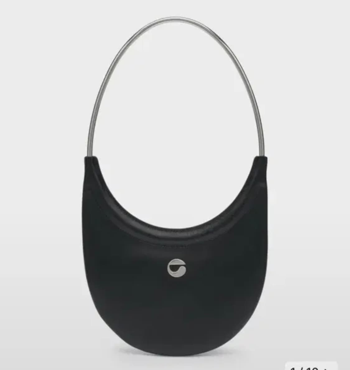 코페르니 링 스와이프 숄더백 블랙 상품이미지1
