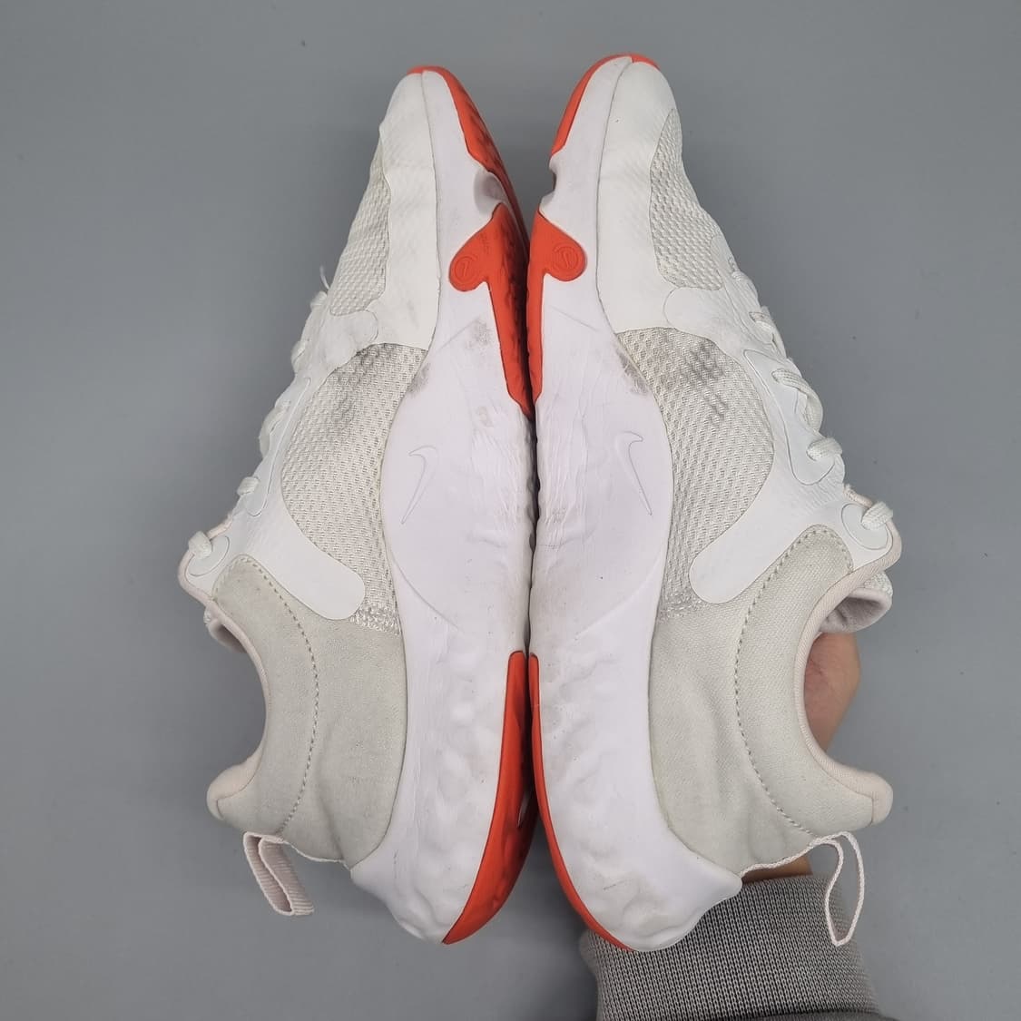 나이키 리뉴 인시즌 여성운동화240 상품이미지5