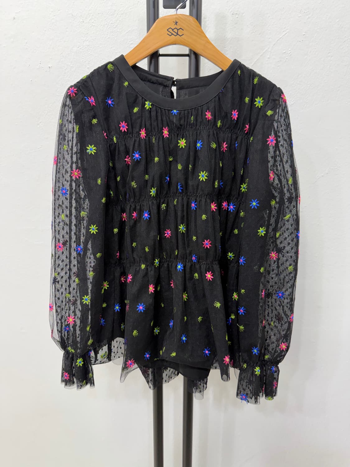 정품) O2ND 오즈세컨 한섬 20ss 꽃 자수 시스루 블라우스 76 상품이미지1