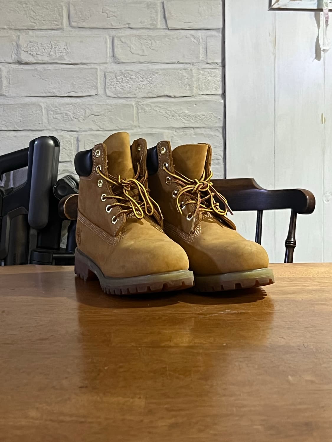 팀버랜드 6인치 프리미어 옐로 6W 상품이미지1