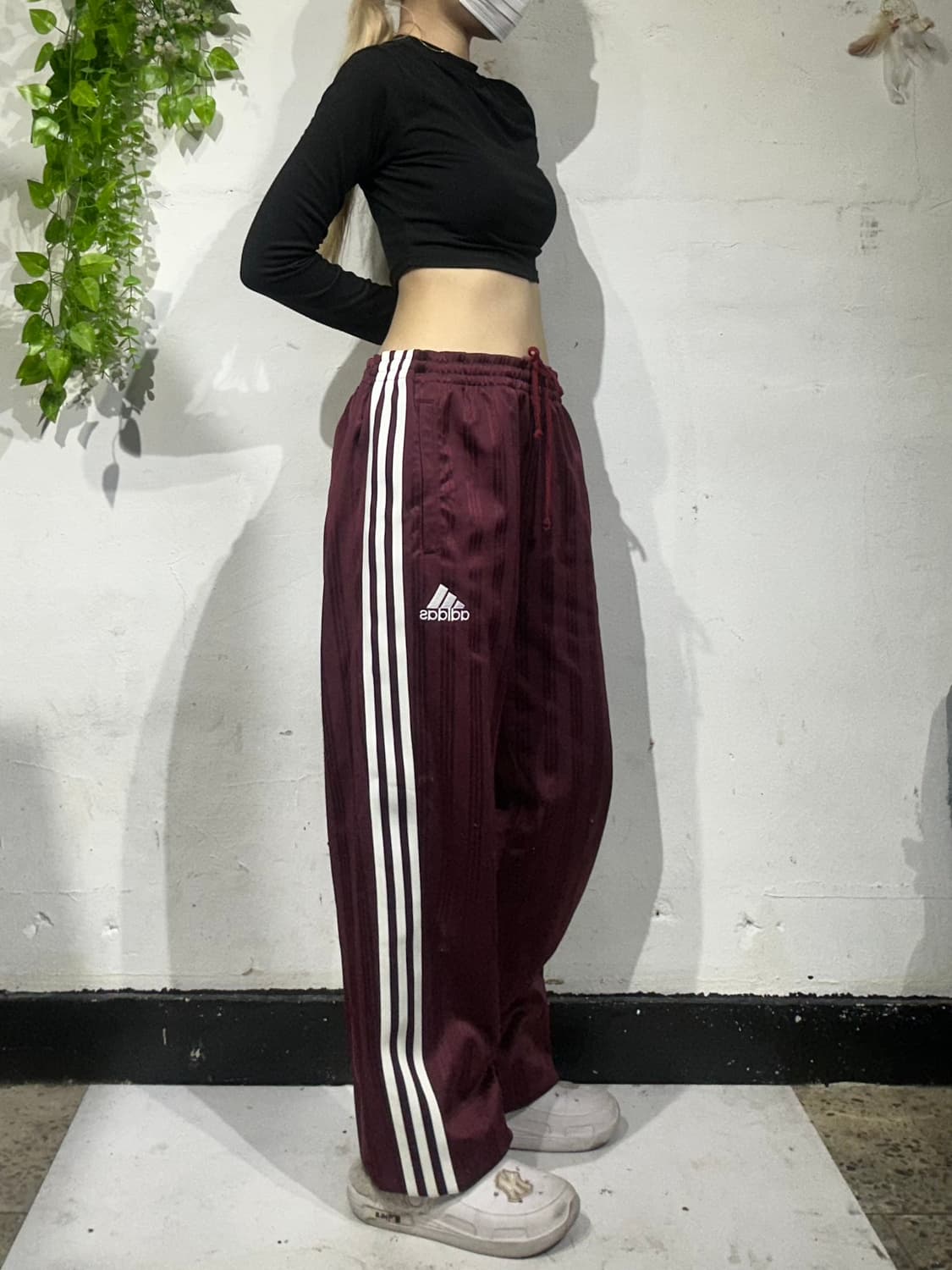 00s 아디다스 대장급 버건디 와이드 화이트 삼선 스몰 로고 추리닝 바지 상품이미지1