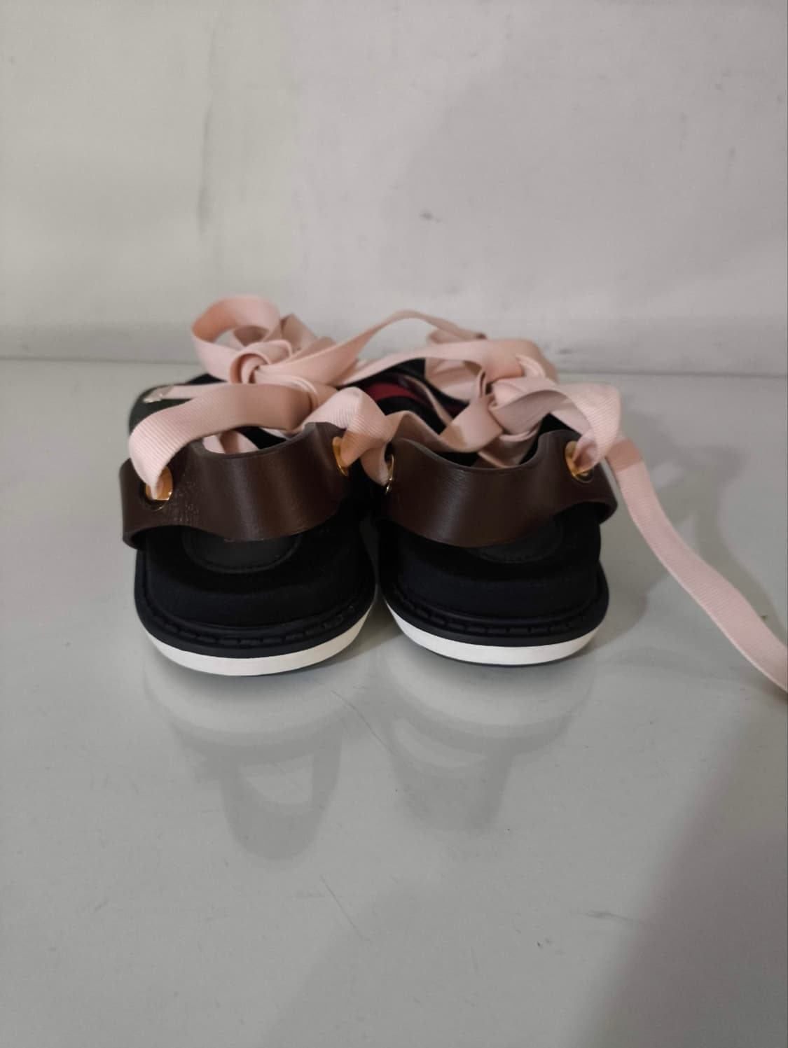 375 245mm 슈콤마보니 레이스업 스트랩 샌들 상품이미지7