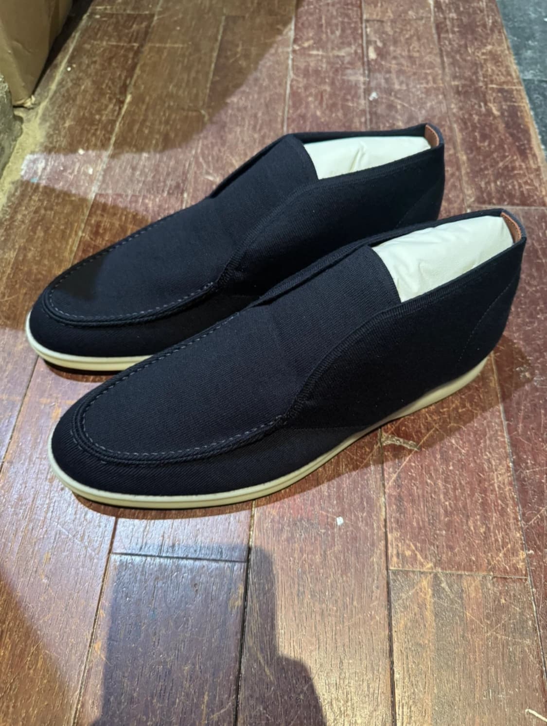 로로피아나 오픈워크 네이비 43 상품이미지1