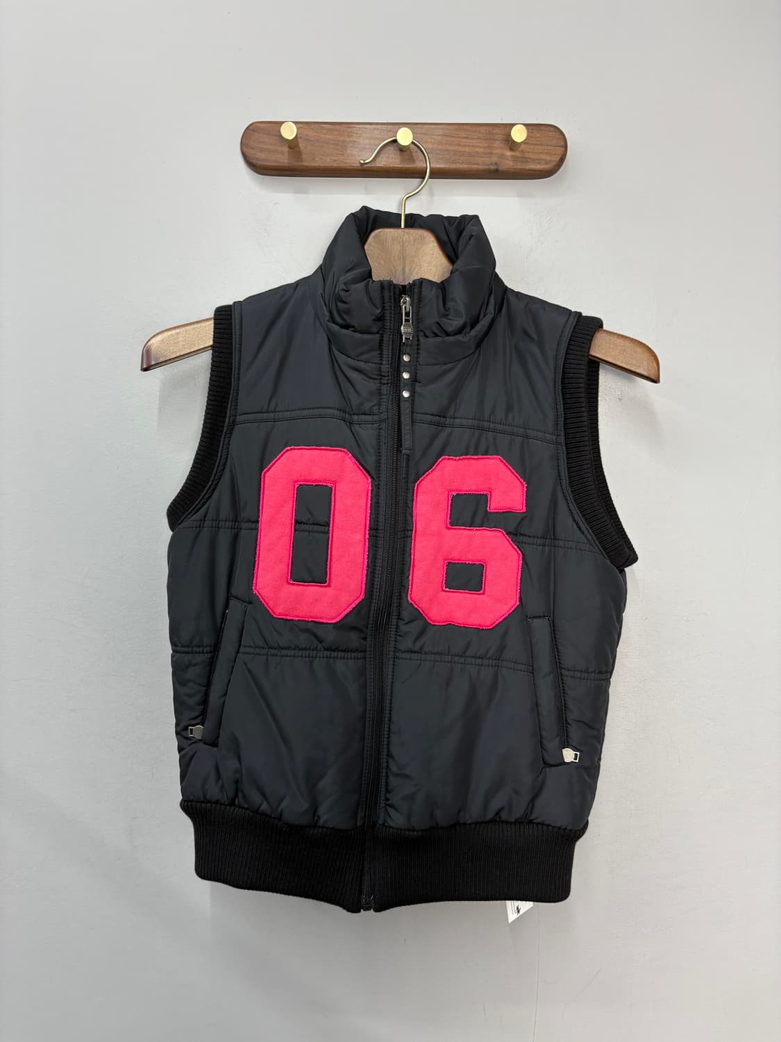 DOHC 백로고 패딩 베스트 A3150 상품이미지2