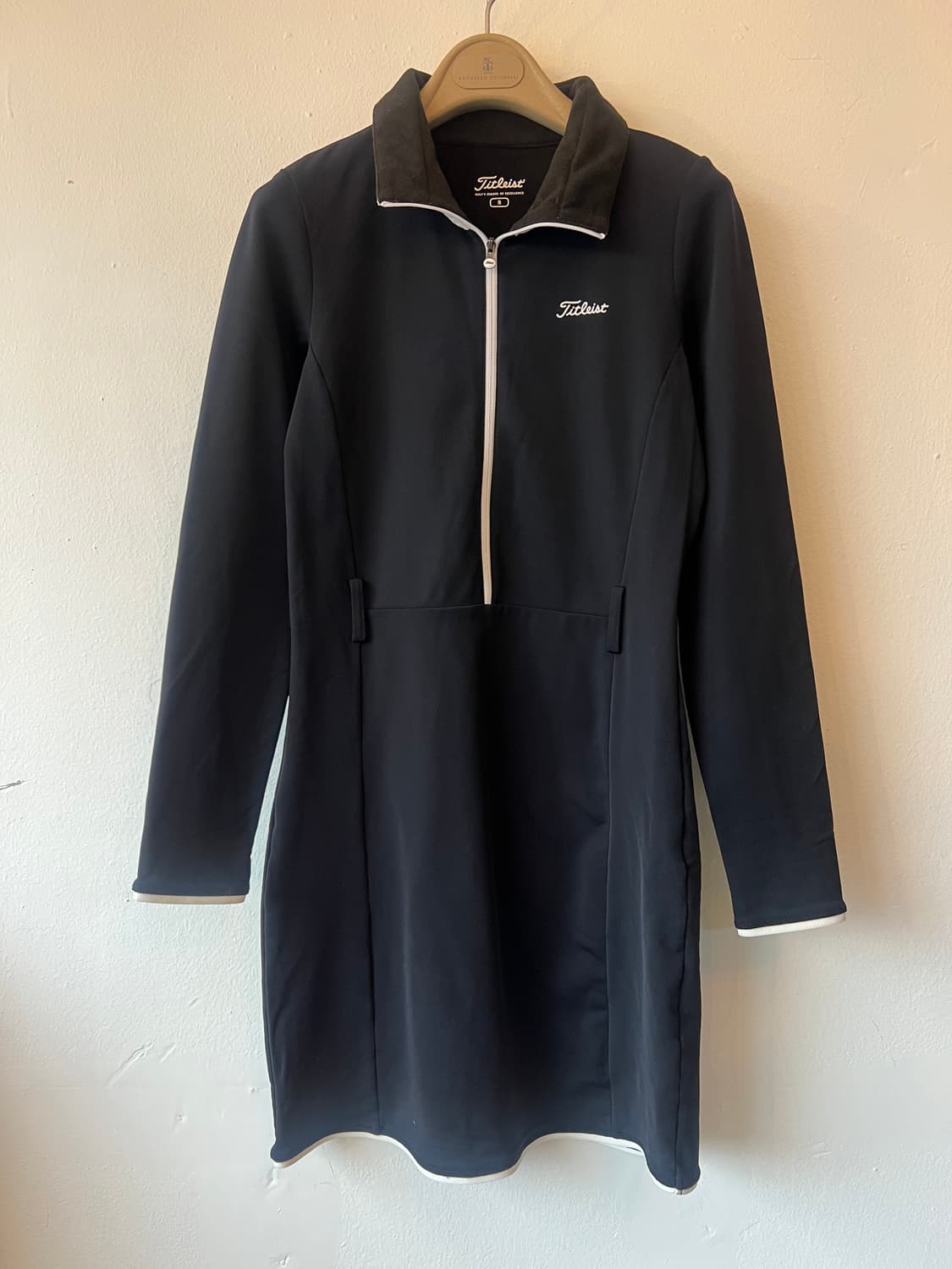 타이틀리스트 여성 블랙 골프원피스 라운딩원피스 상품이미지2