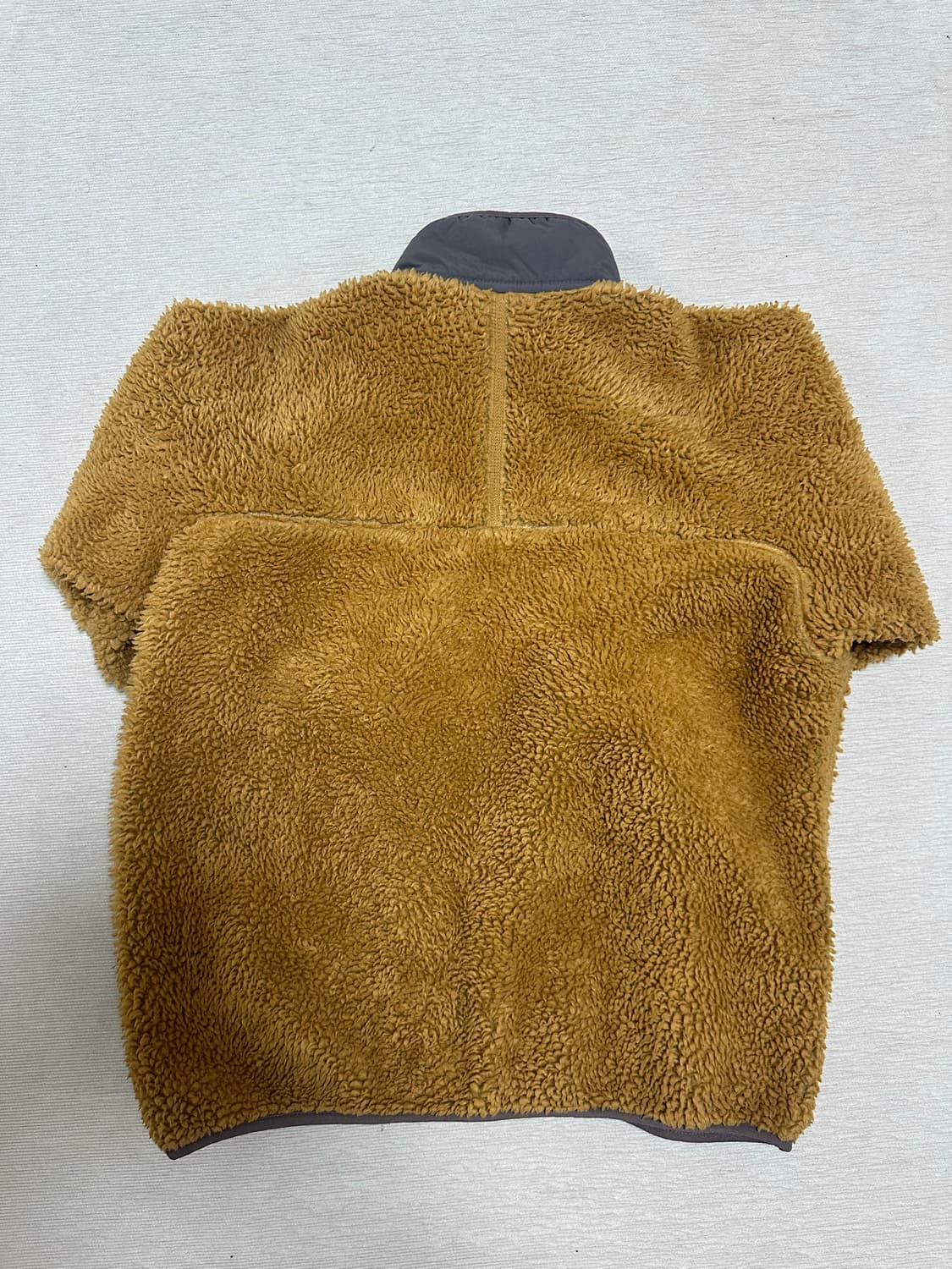 (S)파타고니아 빈티지 딥파일 골드 상품이미지3