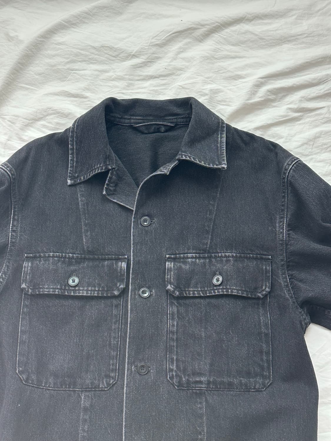 유니클로 U 데님 셔츠 자켓 블랙 M 상품이미지3