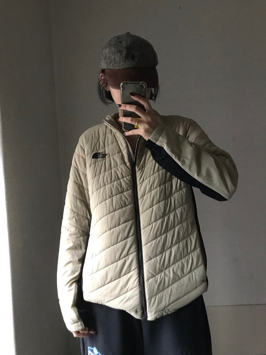 노페 베이지 경량패딩 상품이미지4
