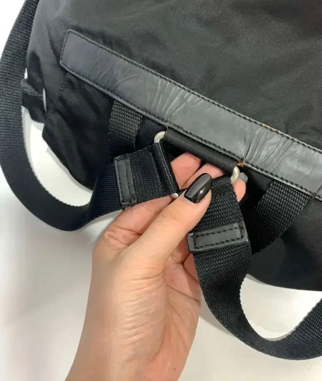 정품 프라다 백팩 미디움 사이즈 상품이미지4