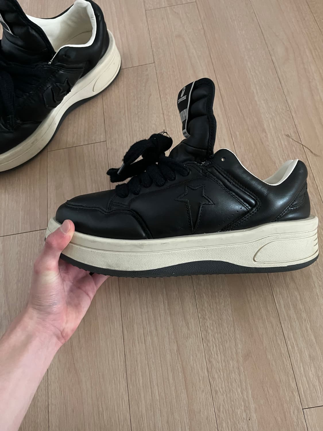 컨버스 다크 270 쉐도우 판매합니다 상품이미지3