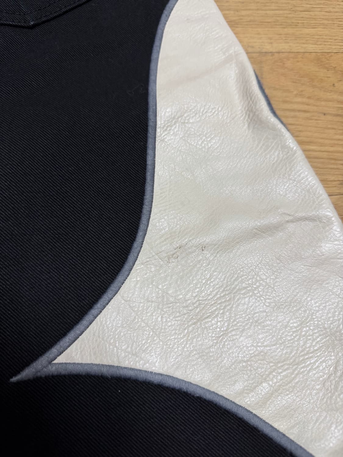 떠그 클럽 TC 레더 워싱 데님 팬츠 블랙 화이트-24FW 2사이즈 L 상품이미지6